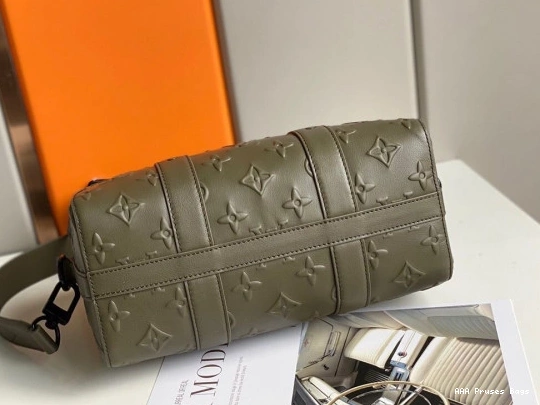 AAA Replica Ru CITY KEEPALL VUITTON LOUIS 0818